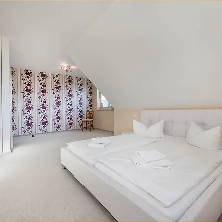 Ulme Сasa de vacaciones Kachlin