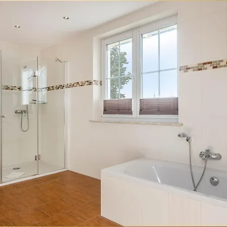 Ulme Сasa de vacaciones Kachlin